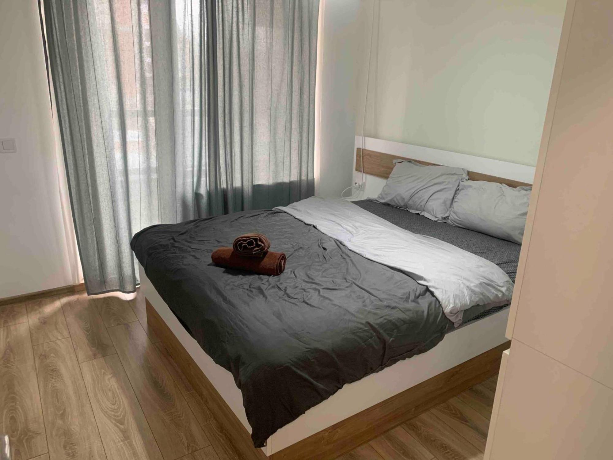 5 Min From The Airport Daire